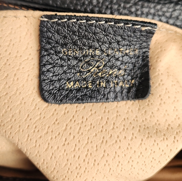 Reni Black Leather Shoulder Bag - Picture 6 of 8